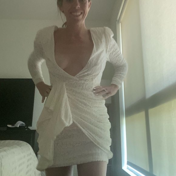 NWT white LUXXEL DRESS - Picture 7 of 13